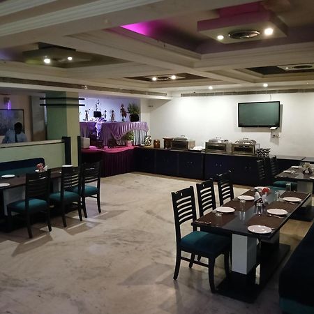 Bk Castles Hotel Jabalpur Exterior foto