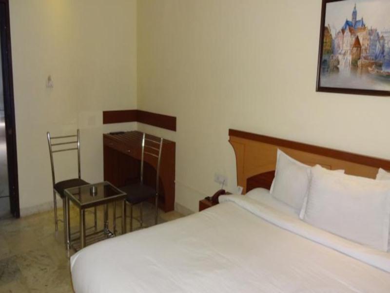 Bk Castles Hotel Jabalpur Exterior foto